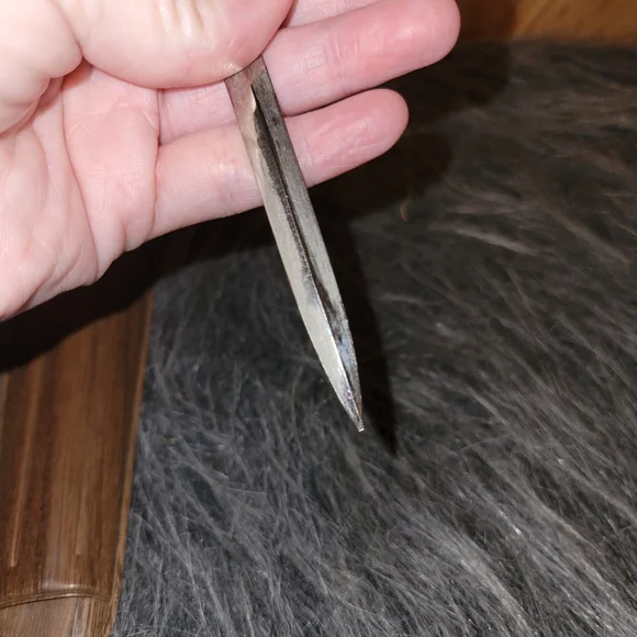 Vintage sword letter opener - Picture 7 of 9